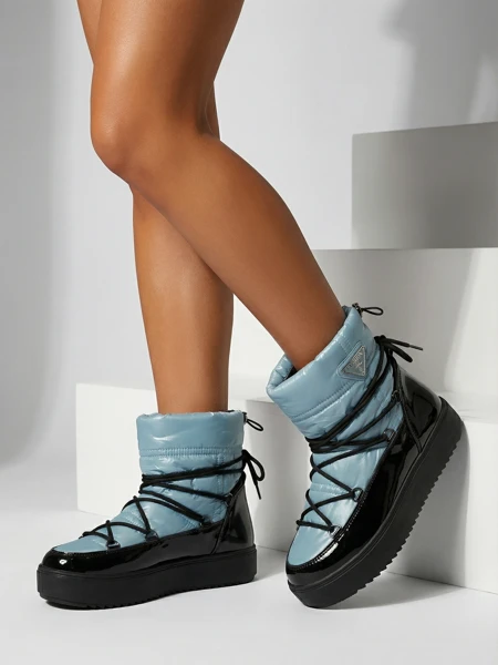 Royalfashion Дамски ботуши a'la snow boots в синьо Vevnose