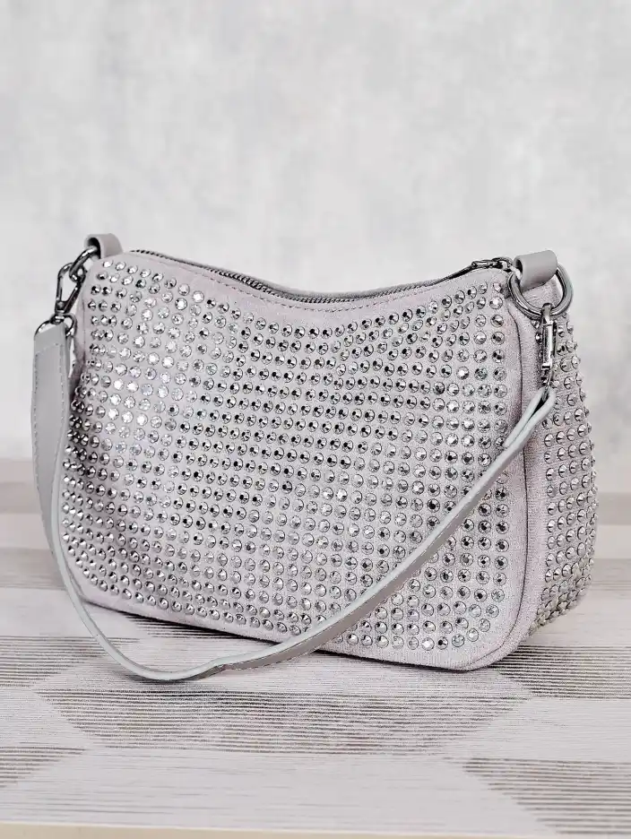 Royalfashion Малка дамска чанта с шипове