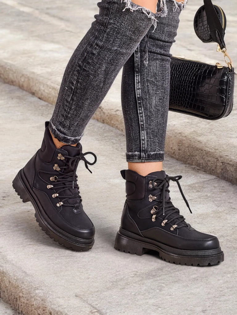 Дамски ботуши Трапер на Royalfashion Savelly