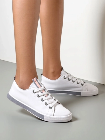 Royalfashion Дамски ажурни кецове Tareb