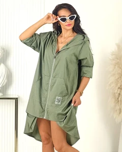 тъмнозелено