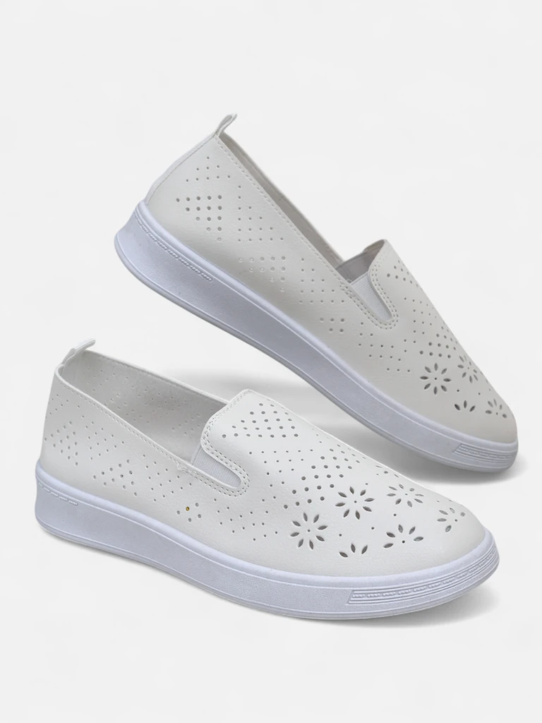 Royalfashion Ажурни дамски обувки без връзки Mayla