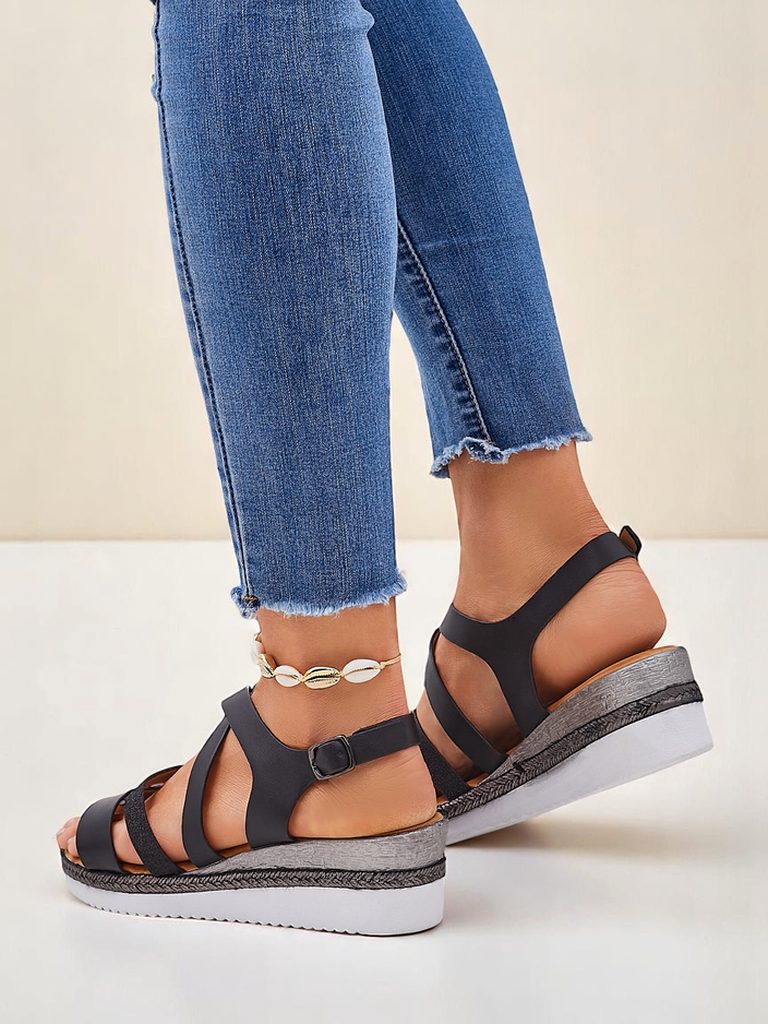 Aurelia Nero – Черни дамски сандали на платформа Royalfashion еко кожа