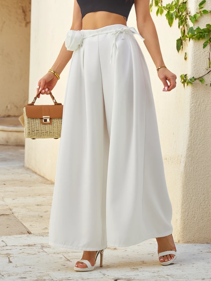 Royalfashion Елегантни широки женски панталони с декоративно цвете на колана