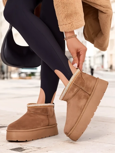 Royalfashion Дамски къси ботуши a'la snow boots Xoalla