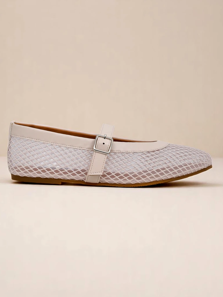 Royalfashion дамски ажурни балеринки с каишка Naommi