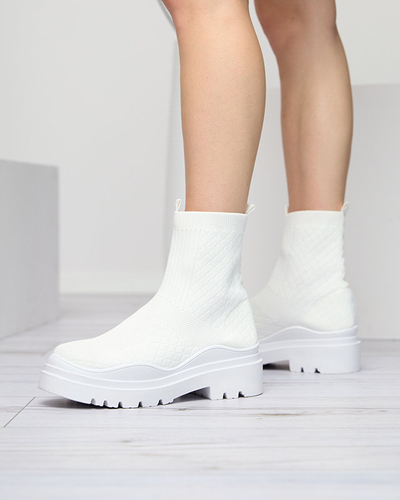 Białe botki damskie na płaskim obcasie Seritis - Obuwie
