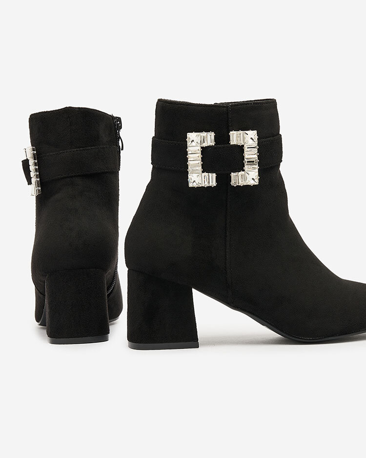 Royalfashion Черни дамски ботуши с нисък ток Masemart