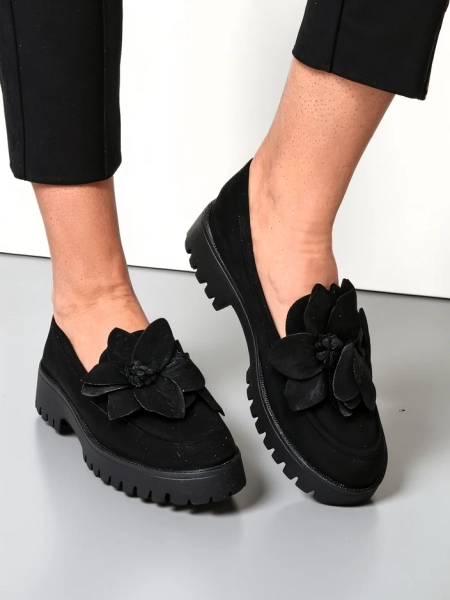 Жени мокасини Royalfashion от еко велур с цвете Floverse