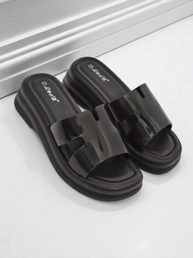 Royalfashion Дамски чехли на по-дебела подметка Nova Gloss