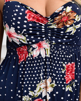 Тъмносиньо