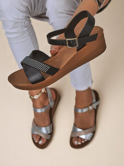 Royalfashion Дамски сандали на платформа с камъни Allona