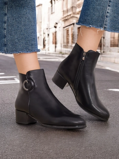 Дамски ботуши на Royalfashion Vifto