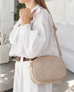 светлокафяв || Светло бежово || бежов