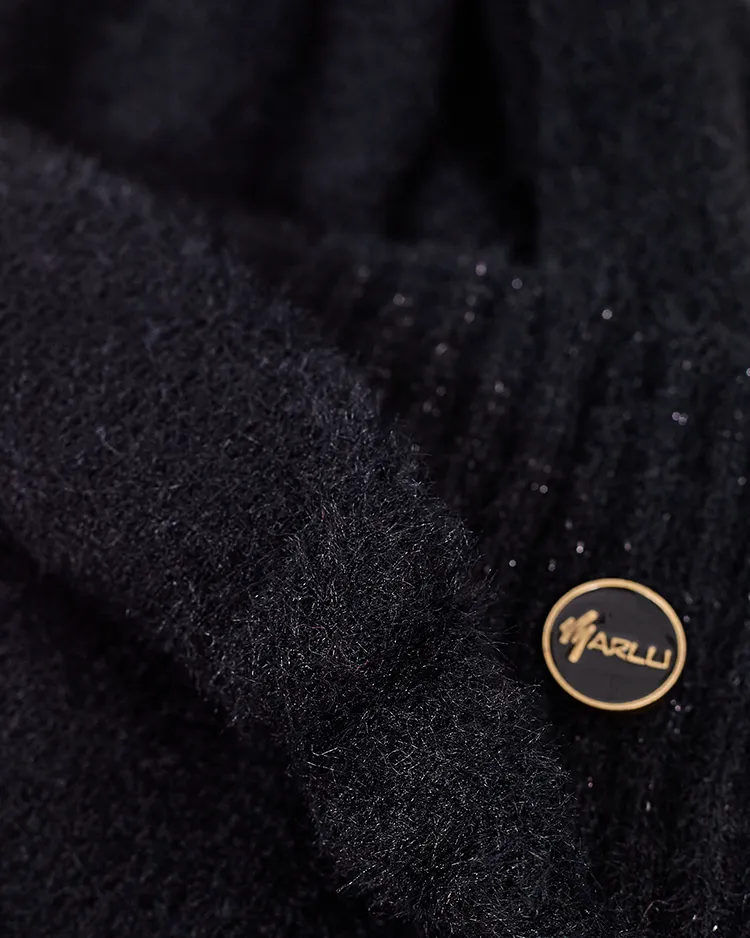 Royalfashion Дамска шапка с понпон