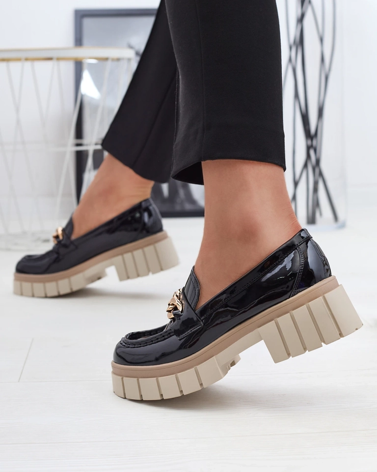 Лакирани дамски мокасини в черно Aquan- Footwear