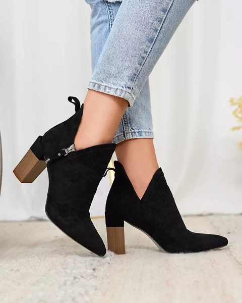 Royalfashion Черни дамски ботуши с висок ток Swerros