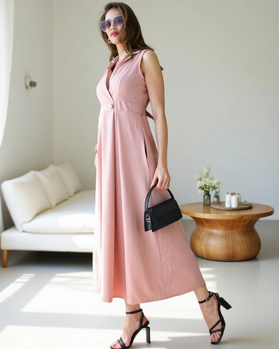 Рокля без ръкави Royalfashion с обгръщащо деколте Bizness