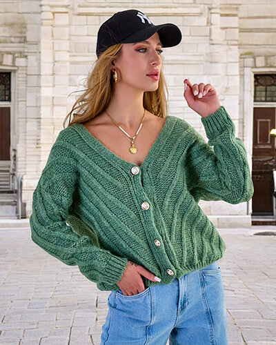 Royalfashion Дамски плетен пуловер с копчета