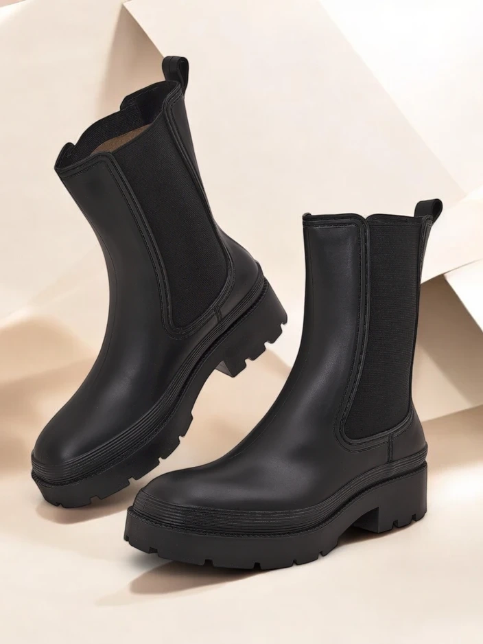 Royalfashion Дамски ботуши до глезена Nieziu