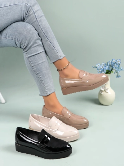 Royalfashion Дамски патентован мокасини Afidale