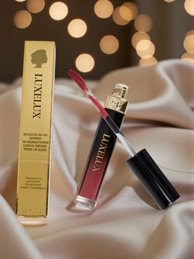 Течно червило за устни в цвят Crush