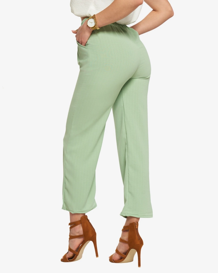 Зелен широк дамски панталон от плат - Облекло