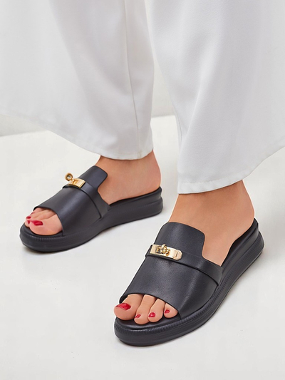 Royalfashion Дамски равни сандали Raphsody