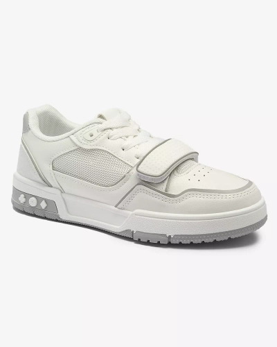 Дамски спортни маратонки в бяло-сив цвят Xirrat- Footwear