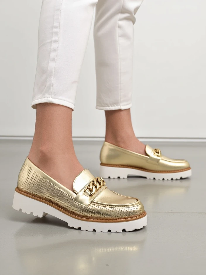 Аурелия Калцеус