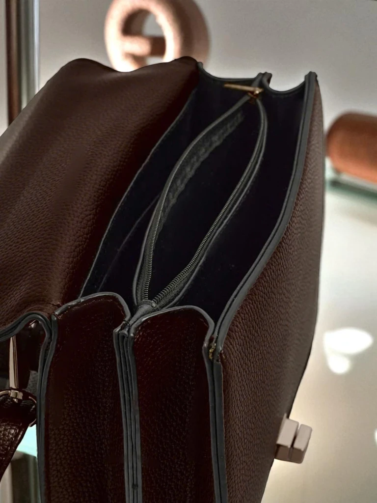 Малка дамска чанта от еко кожа Karelia