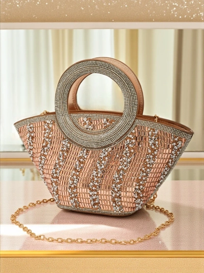 Малка дамска чанта с цирконии Sparkle Queen