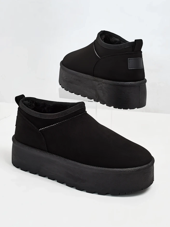 Royalfashion Дамски къси ботуши a'la snow boots Ozozi