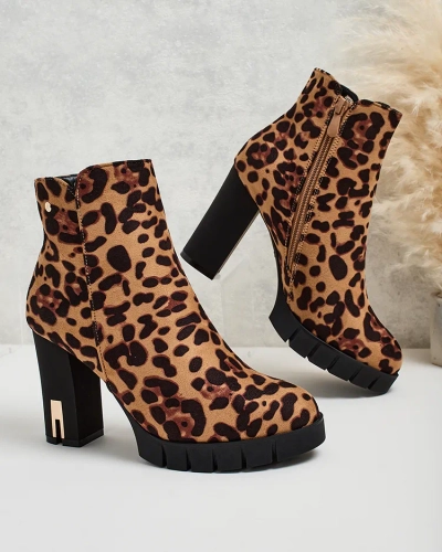 Royalfashion Елегантни дамски ботуши Towir