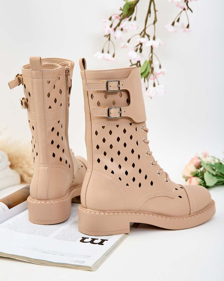 Royalfashion Дамски ботуши с ажурна дантела Belsel