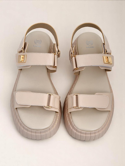 Royalfashion Дамски сандали на по-дебела подметка Aganda