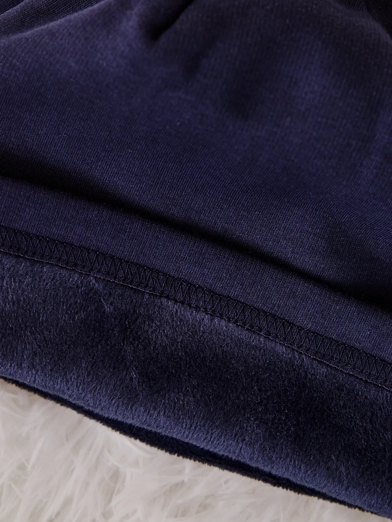 Дамска изолирана шапка на Royalfashion