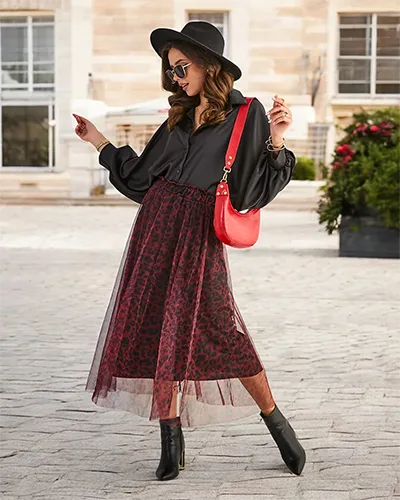 Рокля от Роялфешън с щампа и тюл за жени.