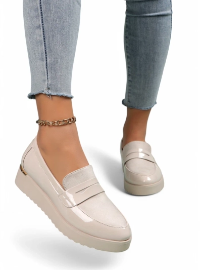 Royalfashion Дамски патентован мокасини Afidale