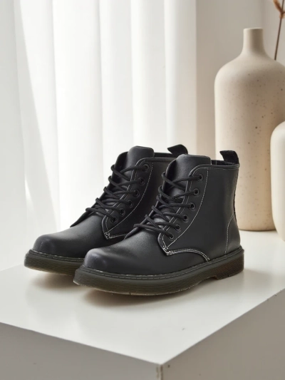 Royalfashion Женски ботуши Frioze