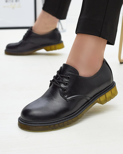 Черни дамски полуобувки Heloso- Footwear