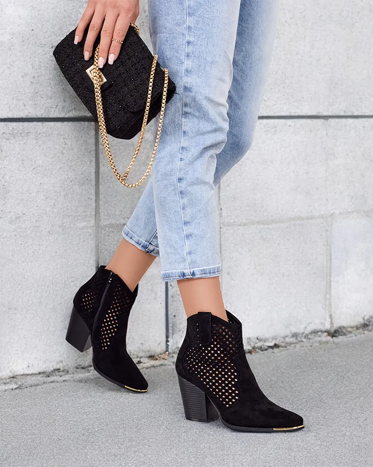 Royalfashion Дамски ажурни ботуши Tonnet