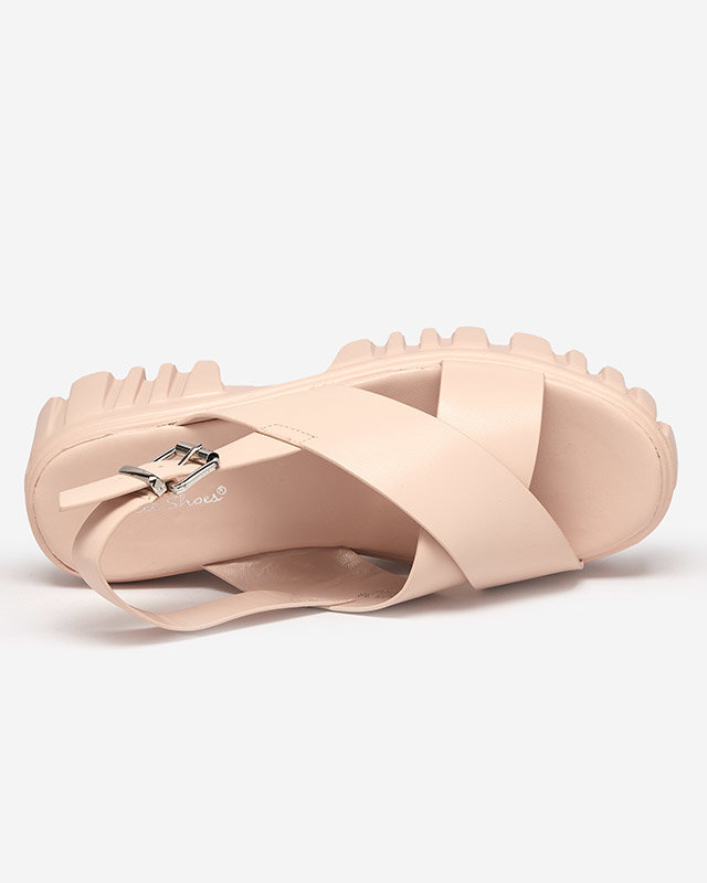 Jasnoróżowe damskie sandały na masywnej podeszwie Otida - Obuwie