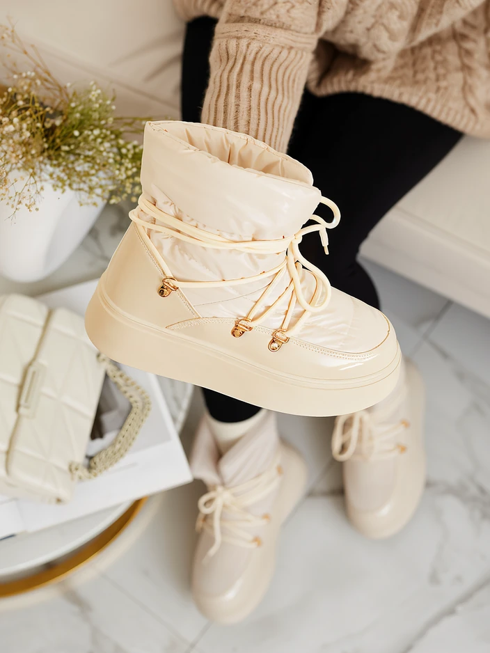 Royalfashion Дамски ботуши за сняг с приплъзване в кремав цвят Dabenda