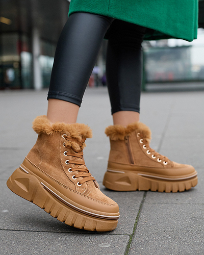 Damskie sznurowane śniegowce na platformie w kolorze camel Neatesa - Obuwie