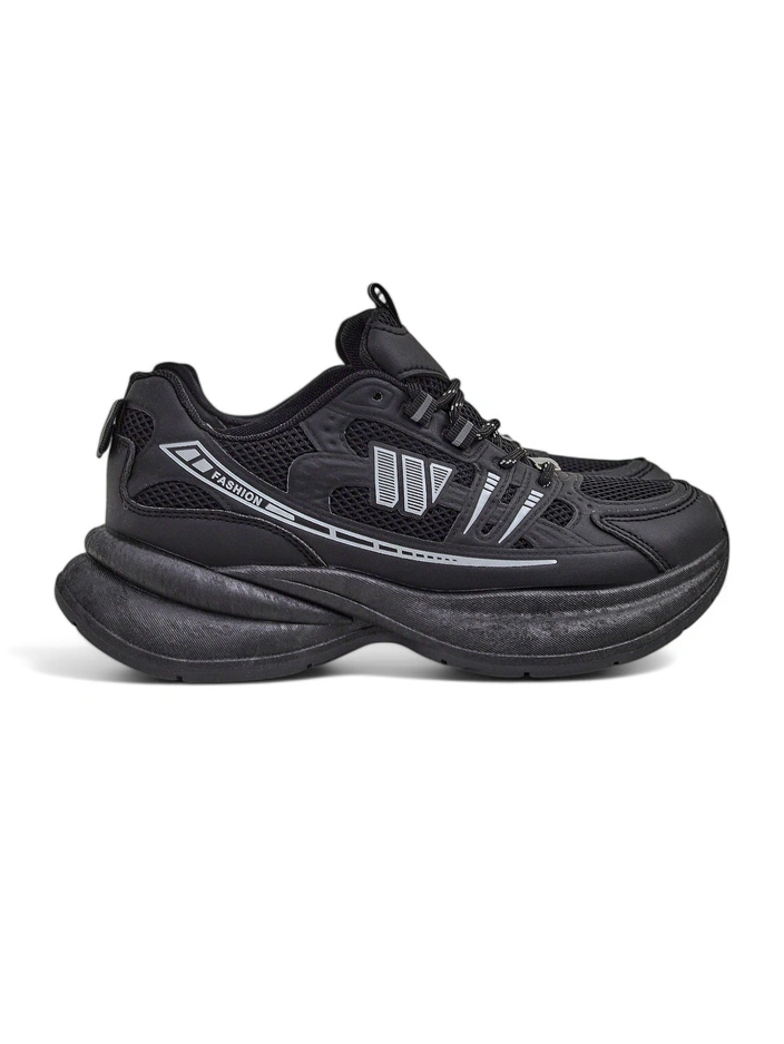 Дамски спортни обувки Royalfashion Hypatia черни с плосък ток 5 см