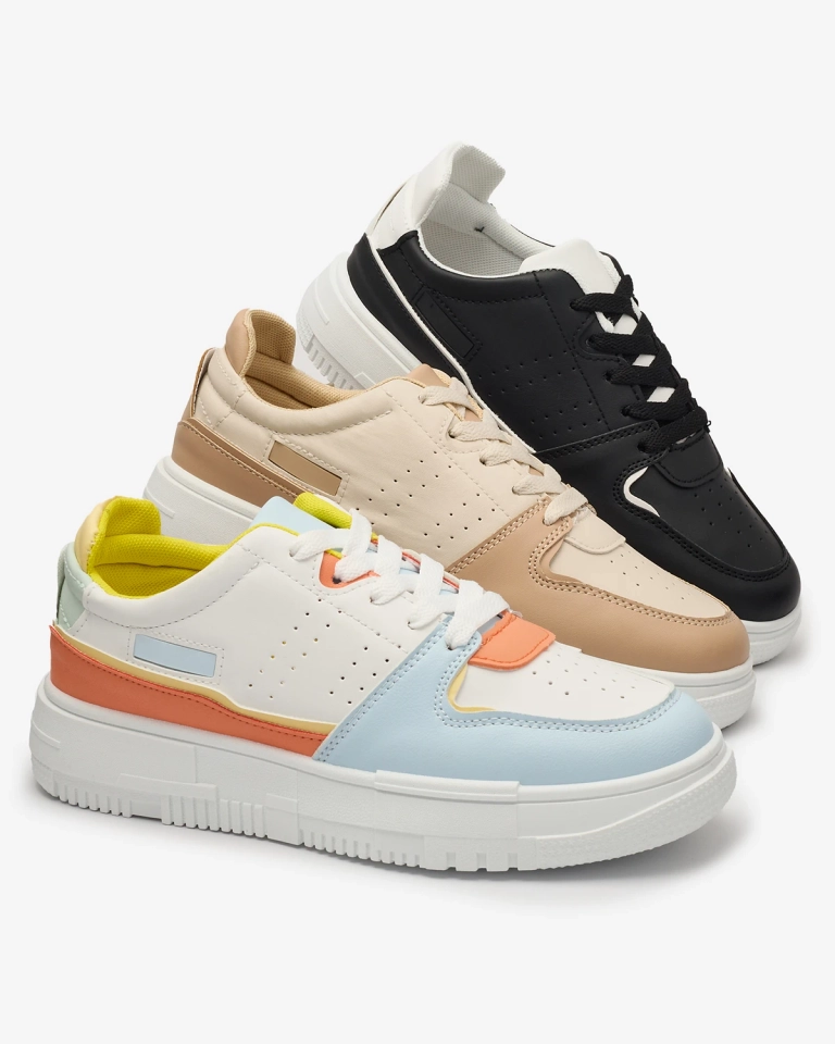 Дамски спортни кецове в черно Hellar - Обувки