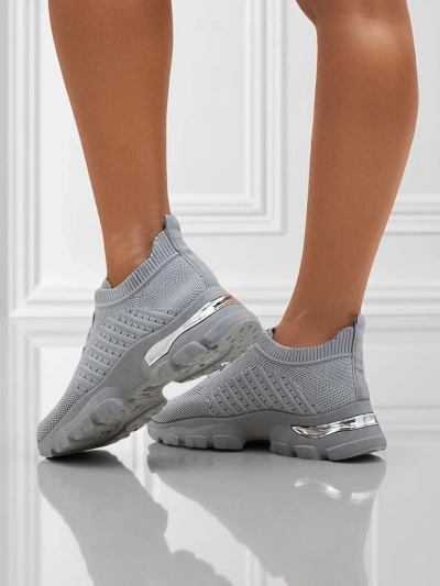 Дамски сникърси Atenea Light сиви текстилни с равна подметка 4,5 см