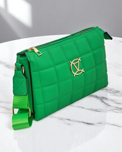 Royalfashion Клъч чанта за жени с плисирана предна част