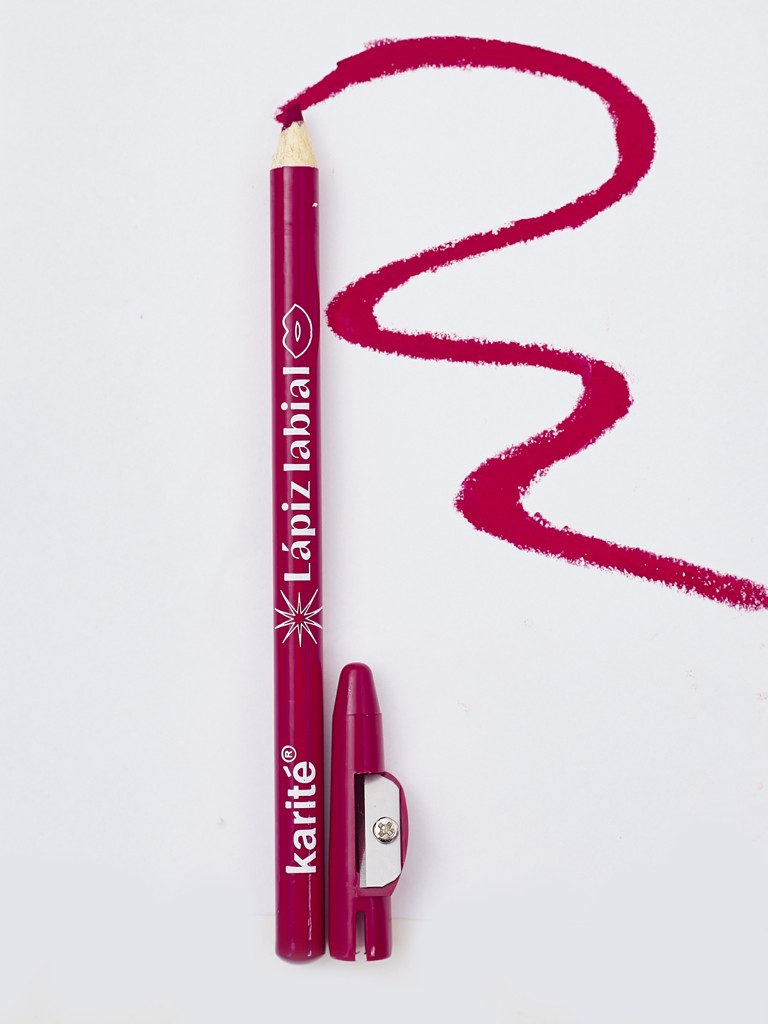 Червило с острилка в цвят Stunna Red